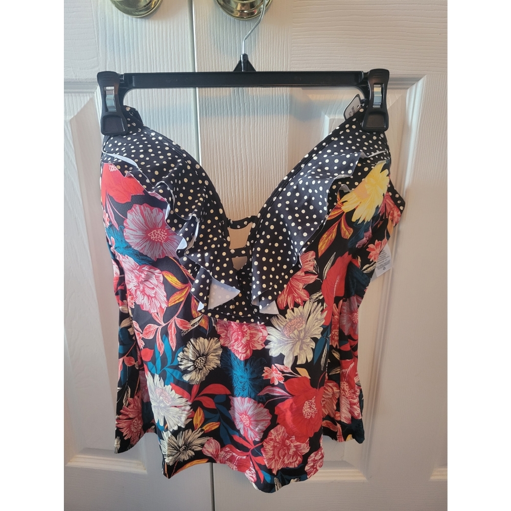 Time and Tru tankini